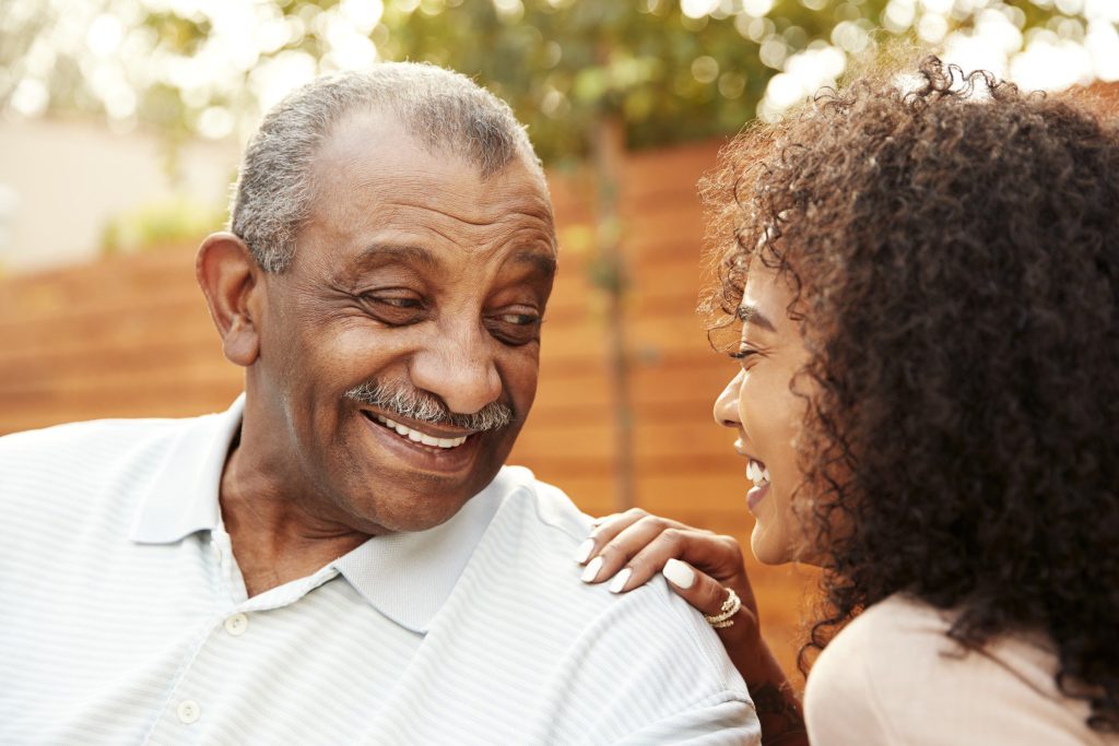 How to Build Strong Relationships Between Seniors and Caregivers